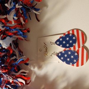 Leatherette USA flag print teardrop dangle drop earrings. NWT